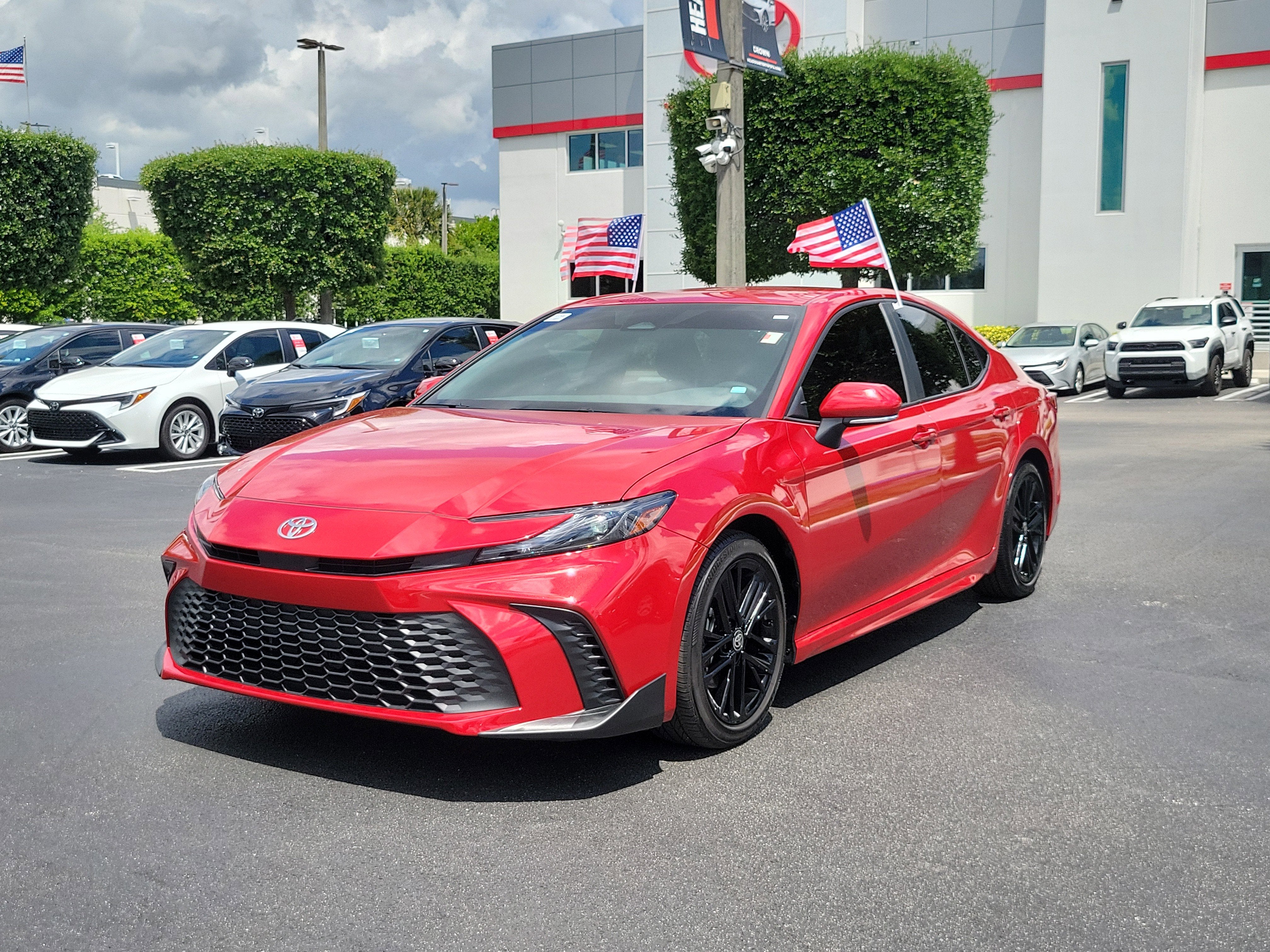 2025 Toyota Camry SE
