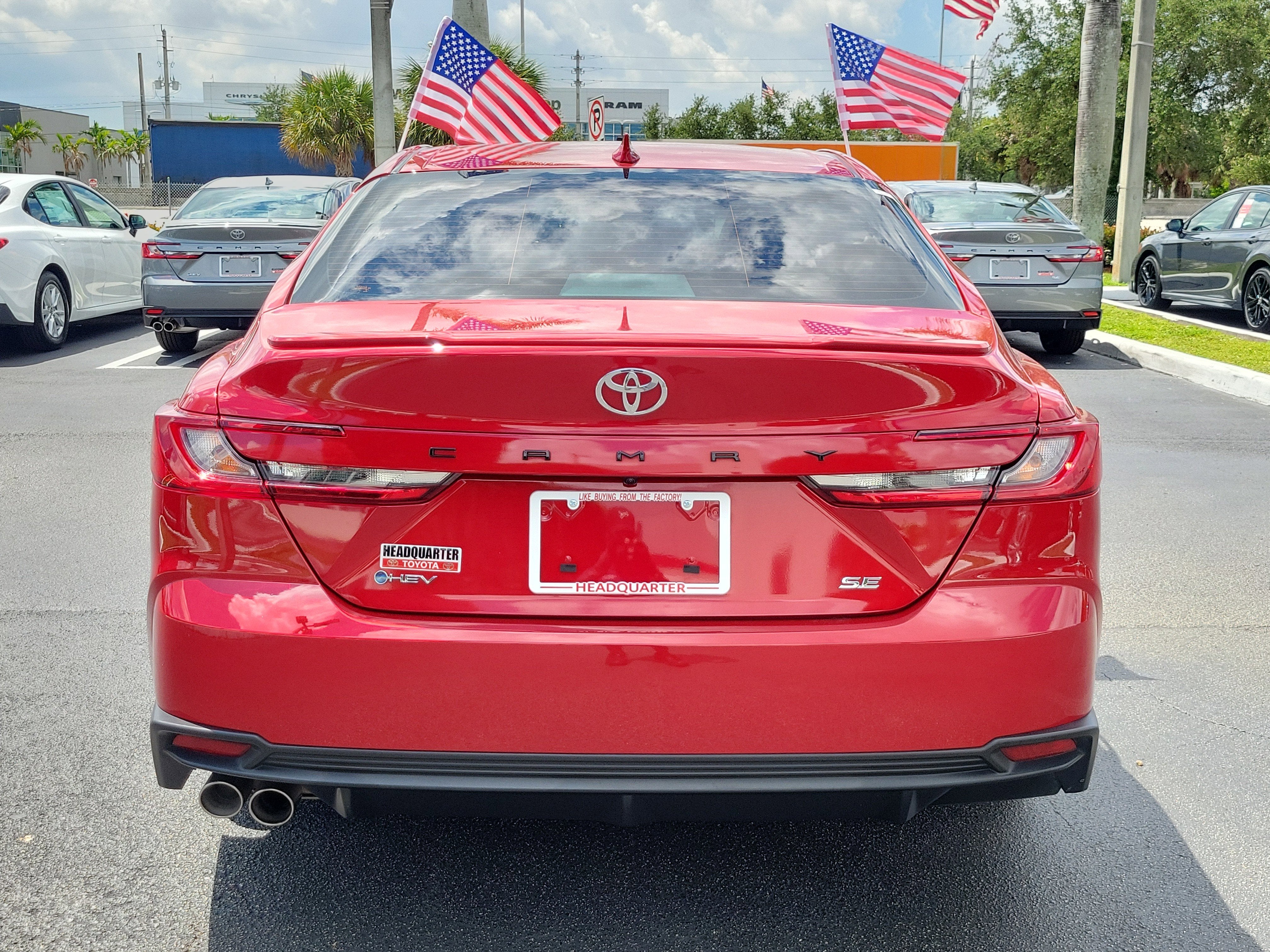 2025 Toyota Camry SE