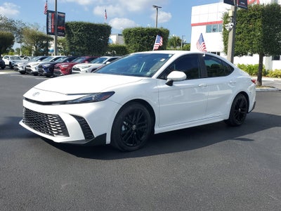 2025 Toyota Camry LE