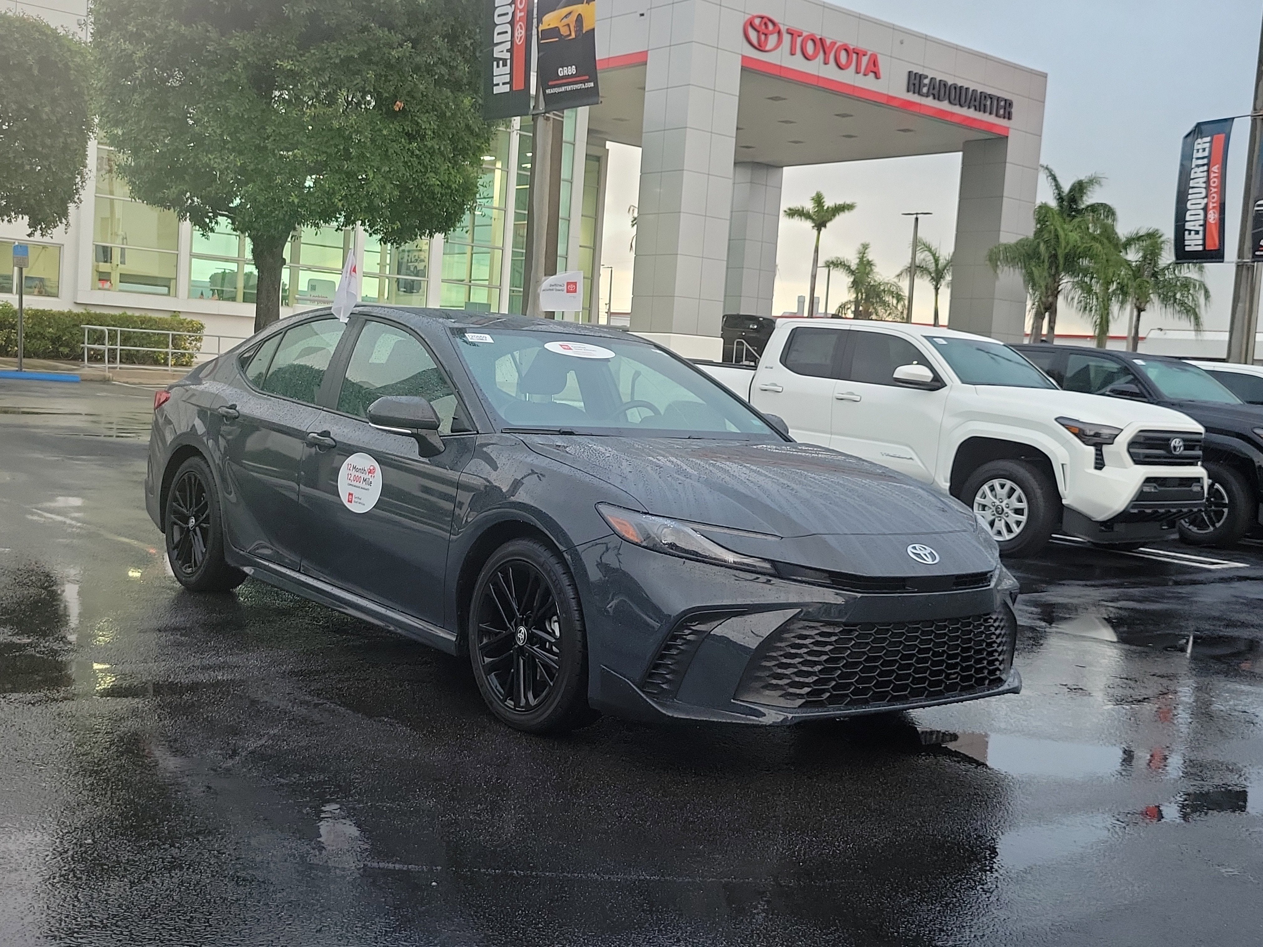 2025 Toyota Camry SE