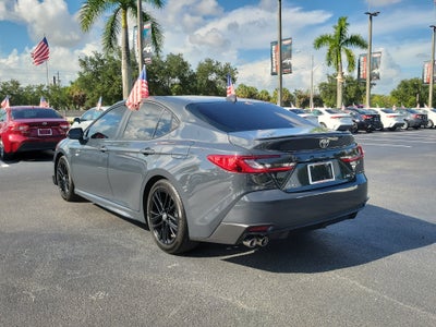 2025 Toyota Camry SE