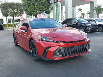 2025 Toyota Camry SE