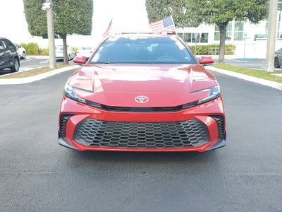 2025 Toyota Camry SE