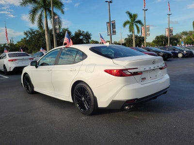 2025 Toyota Camry SE