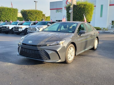 2025 Toyota Camry LE
