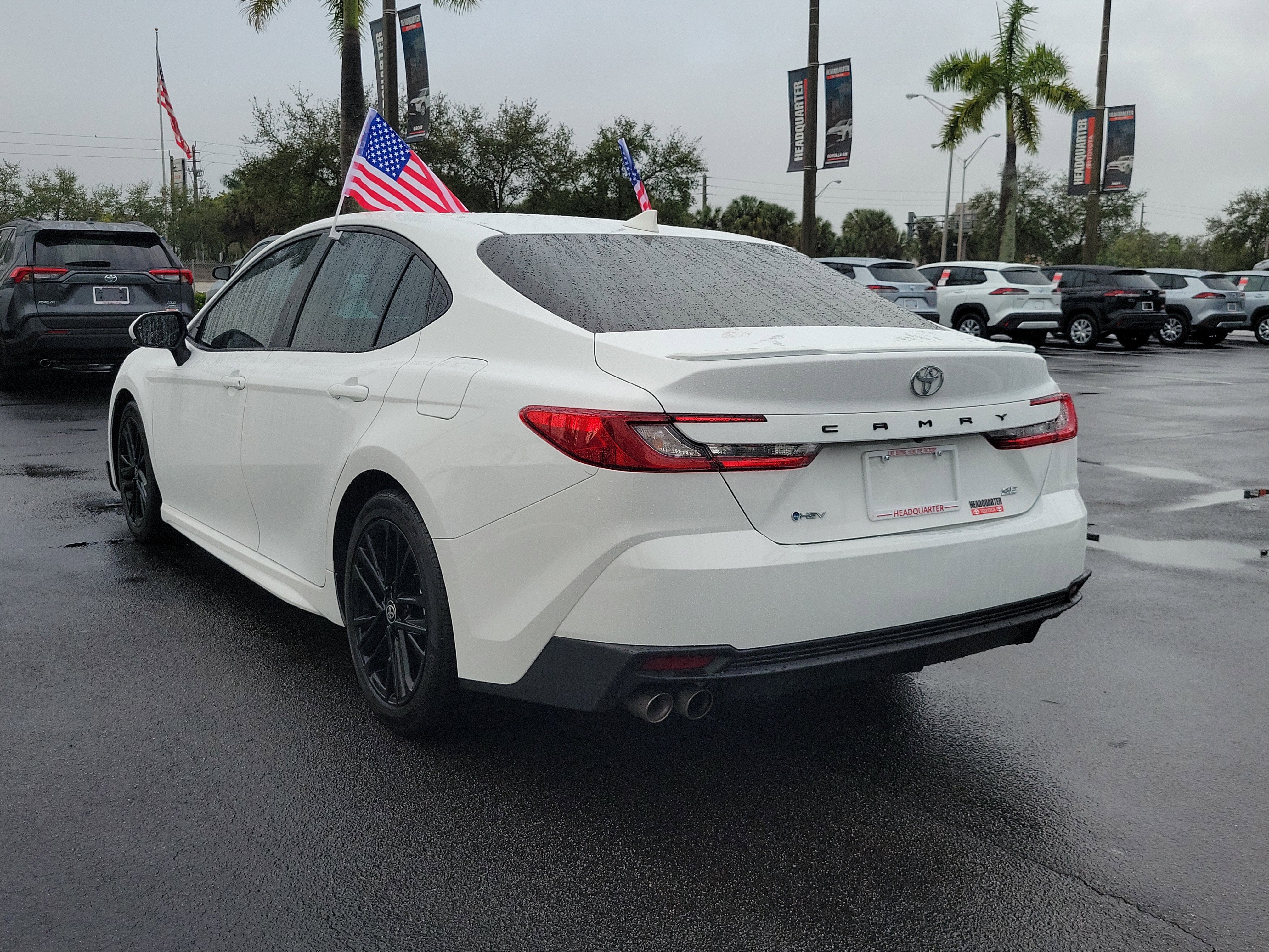 2025 Toyota Camry SE