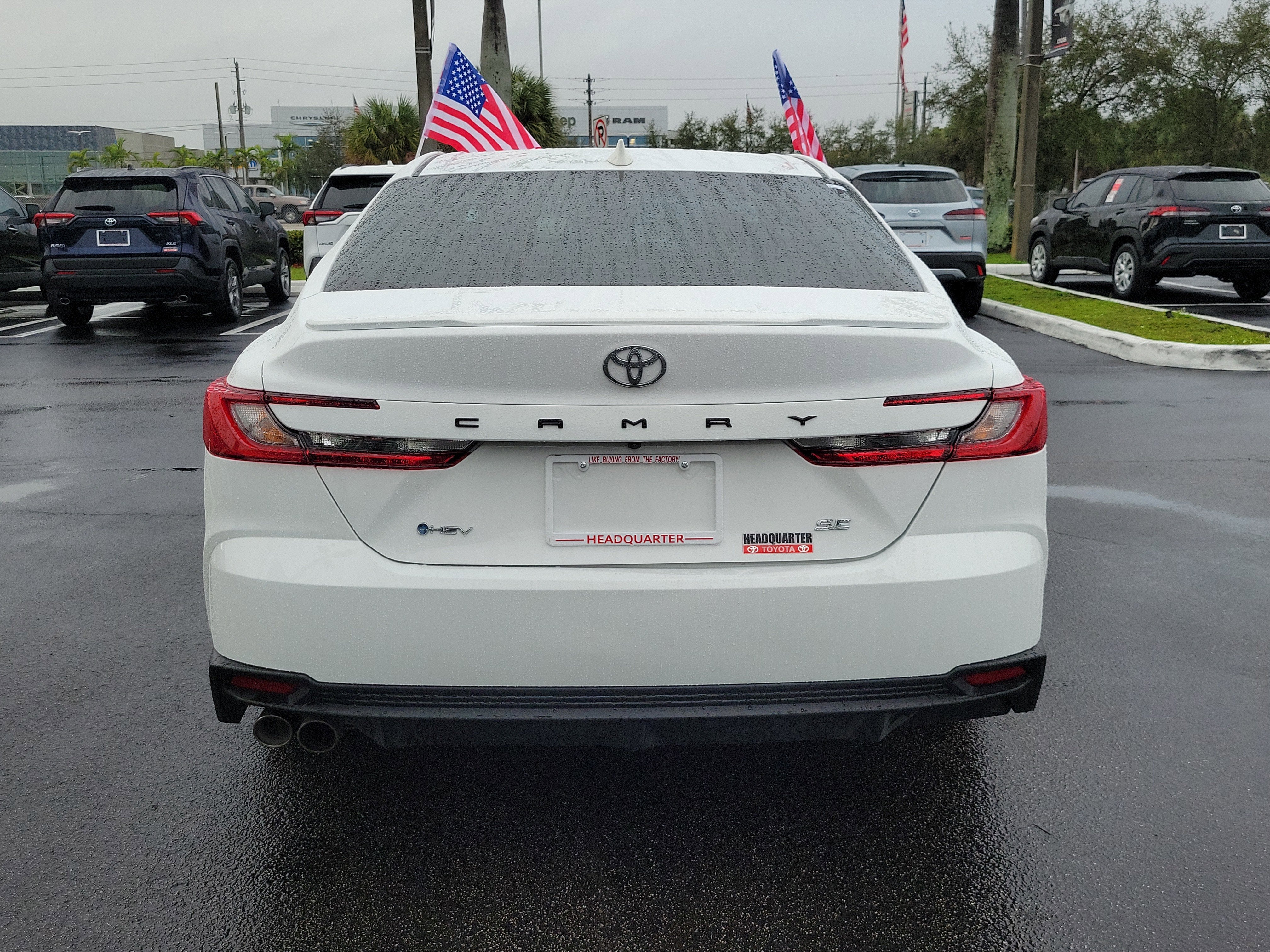 2025 Toyota Camry SE