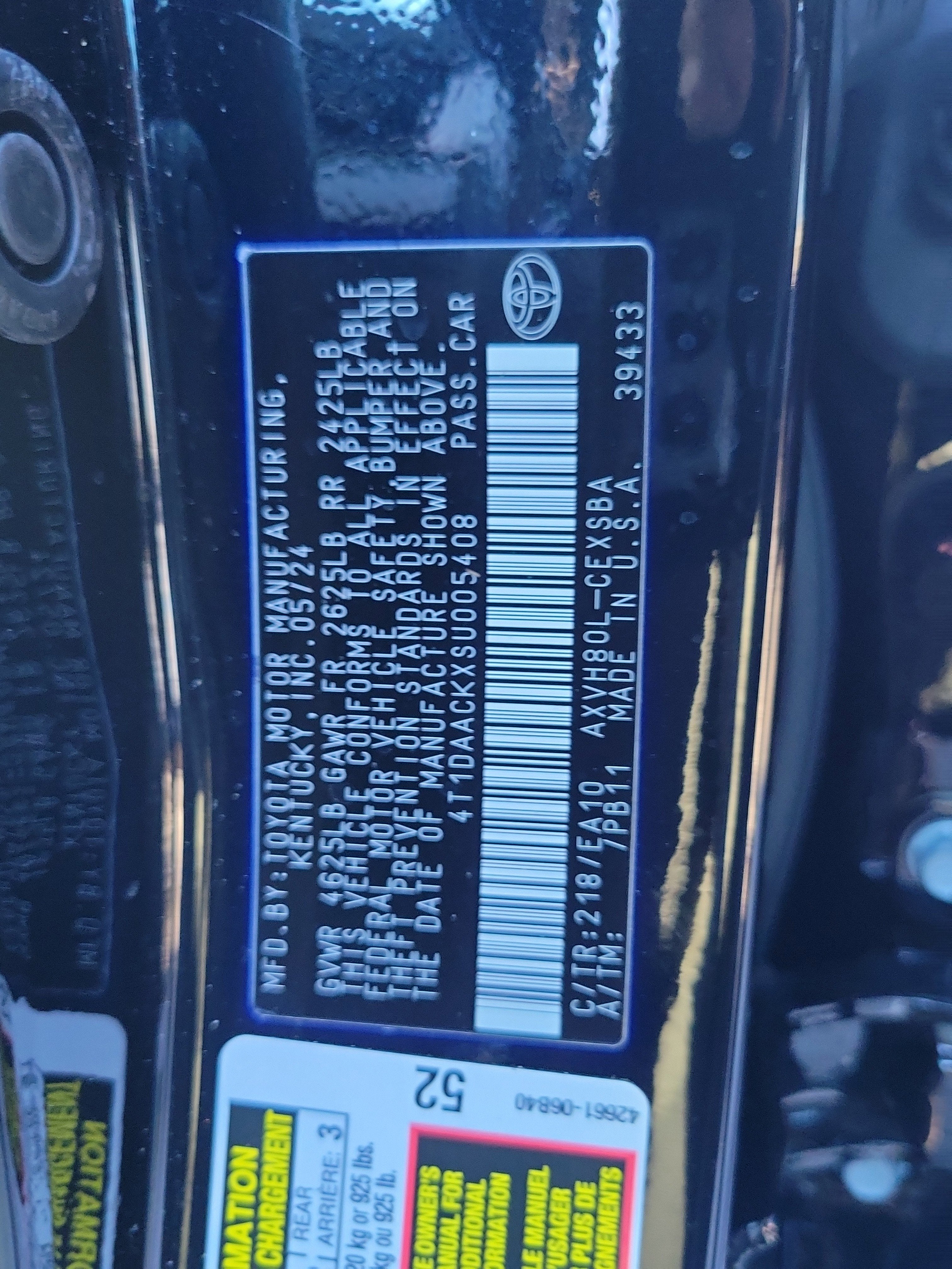 2025 Toyota Camry SE