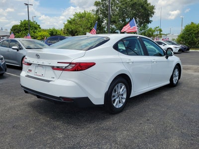 2025 Toyota Camry LE