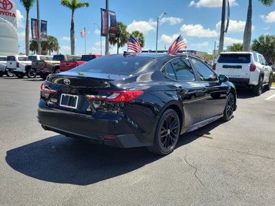 2025 Toyota Camry SE