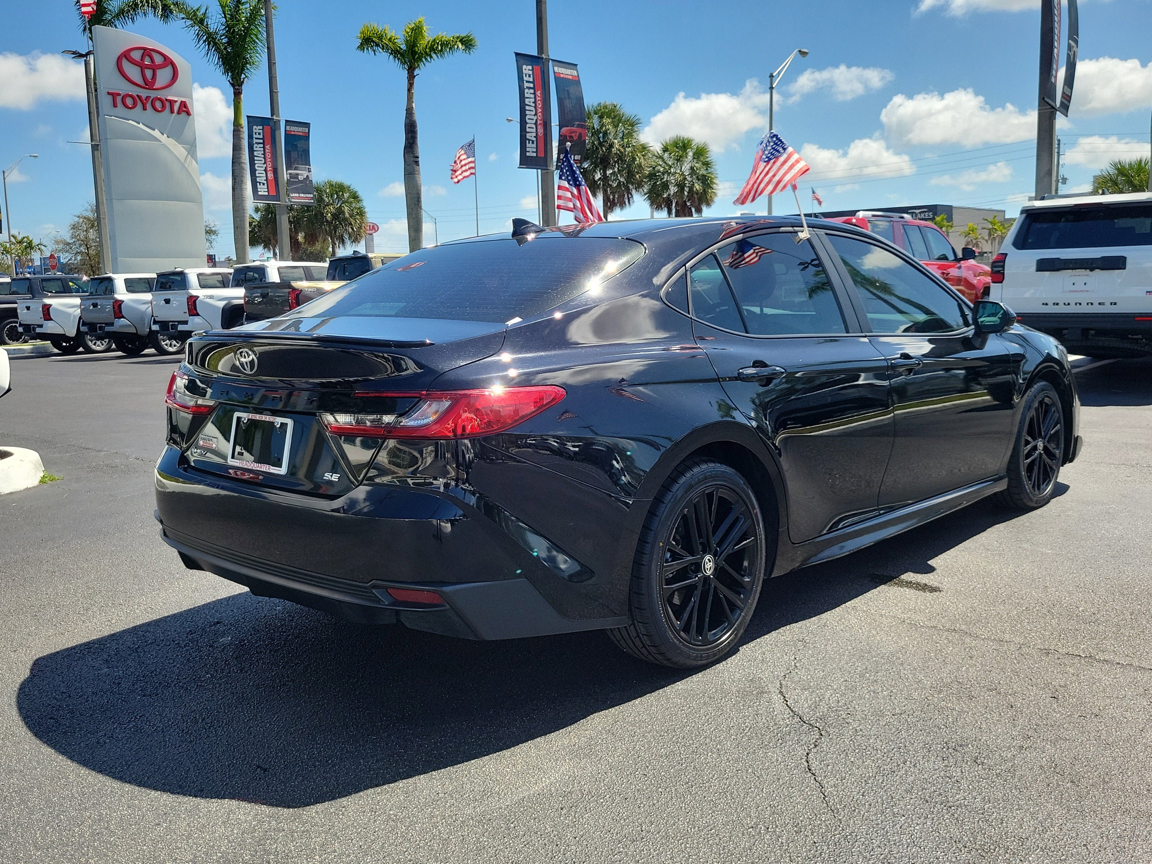 2025 Toyota Camry SE