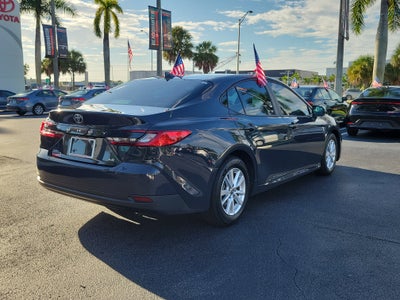 2025 Toyota Camry LE