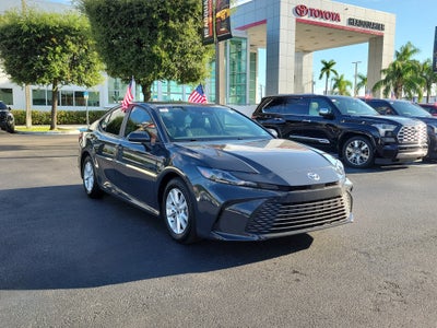 2025 Toyota Camry LE