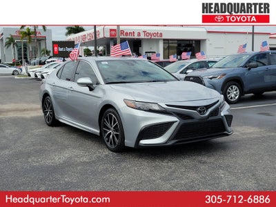 2022 Toyota Camry SE