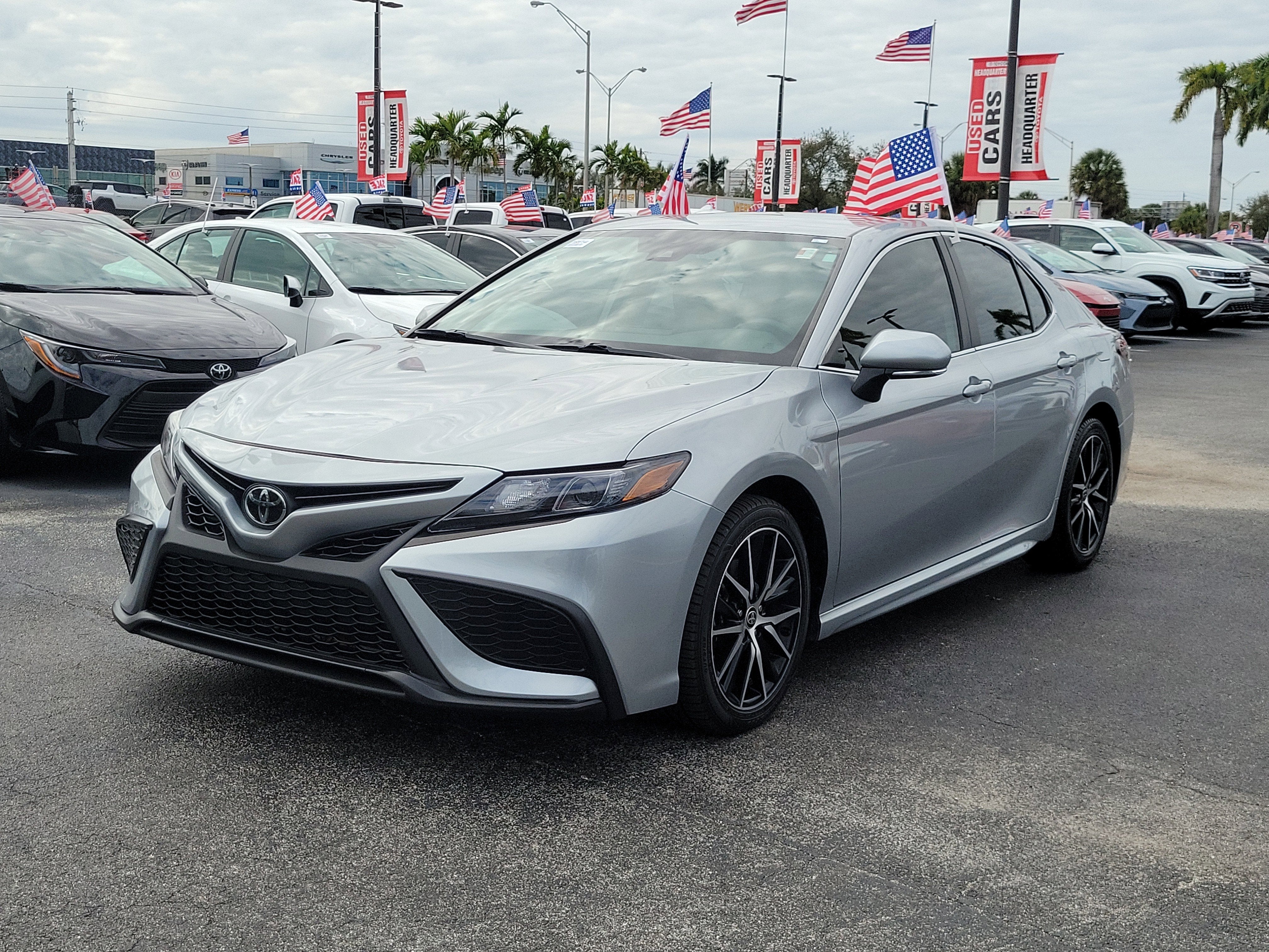 2022 Toyota Camry SE