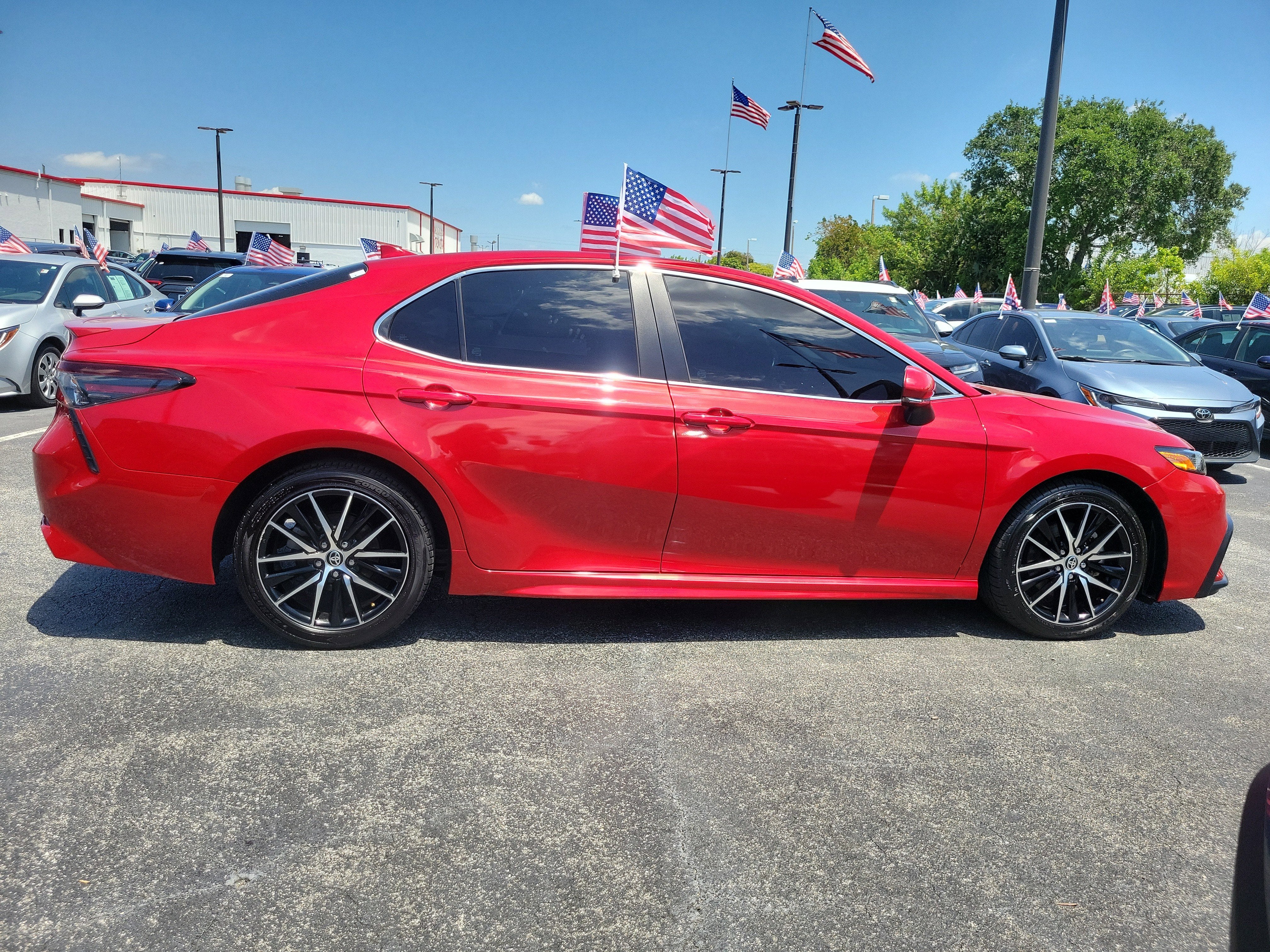 2023 Toyota Camry SE