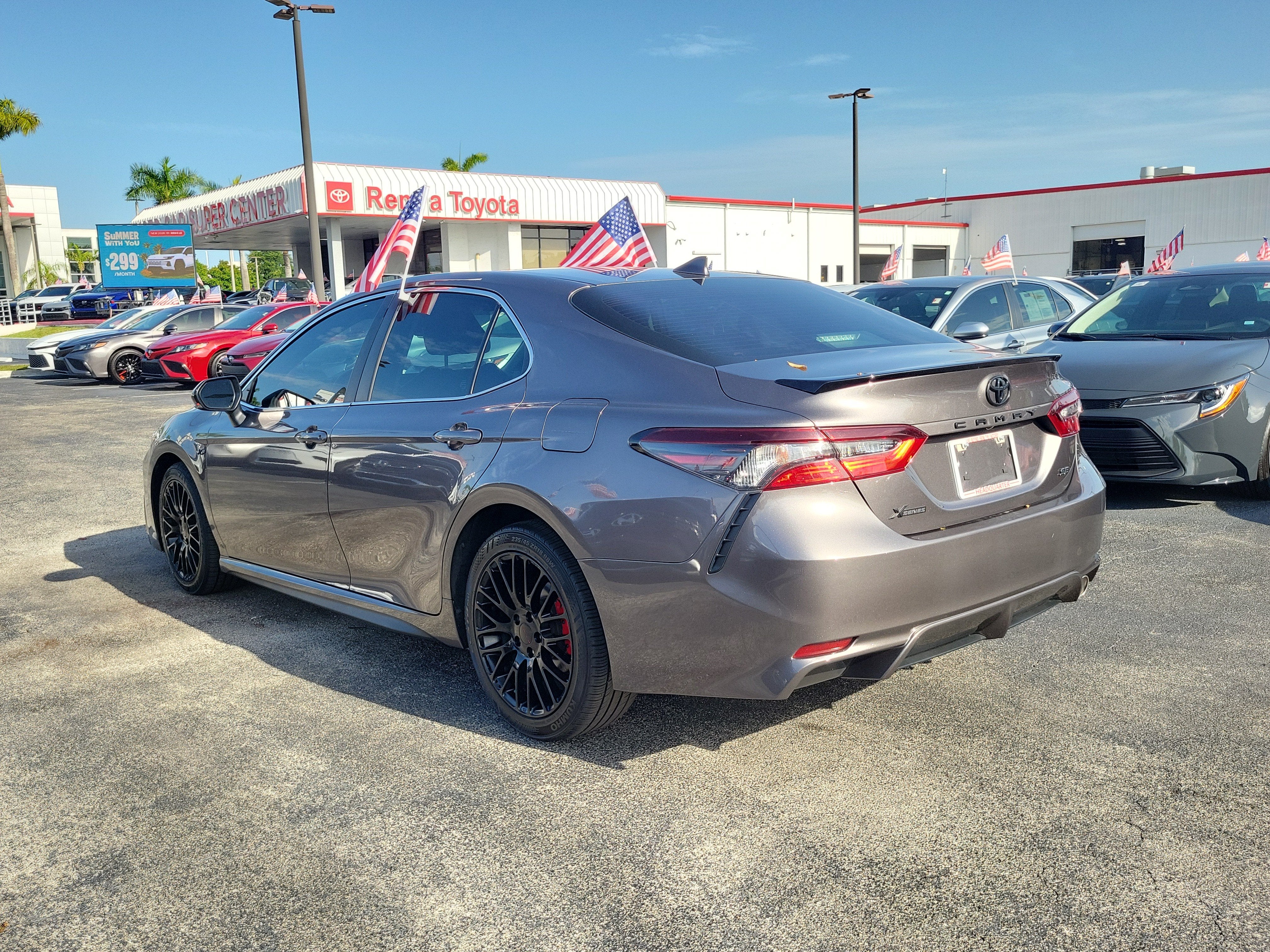 2023 Toyota Camry SE