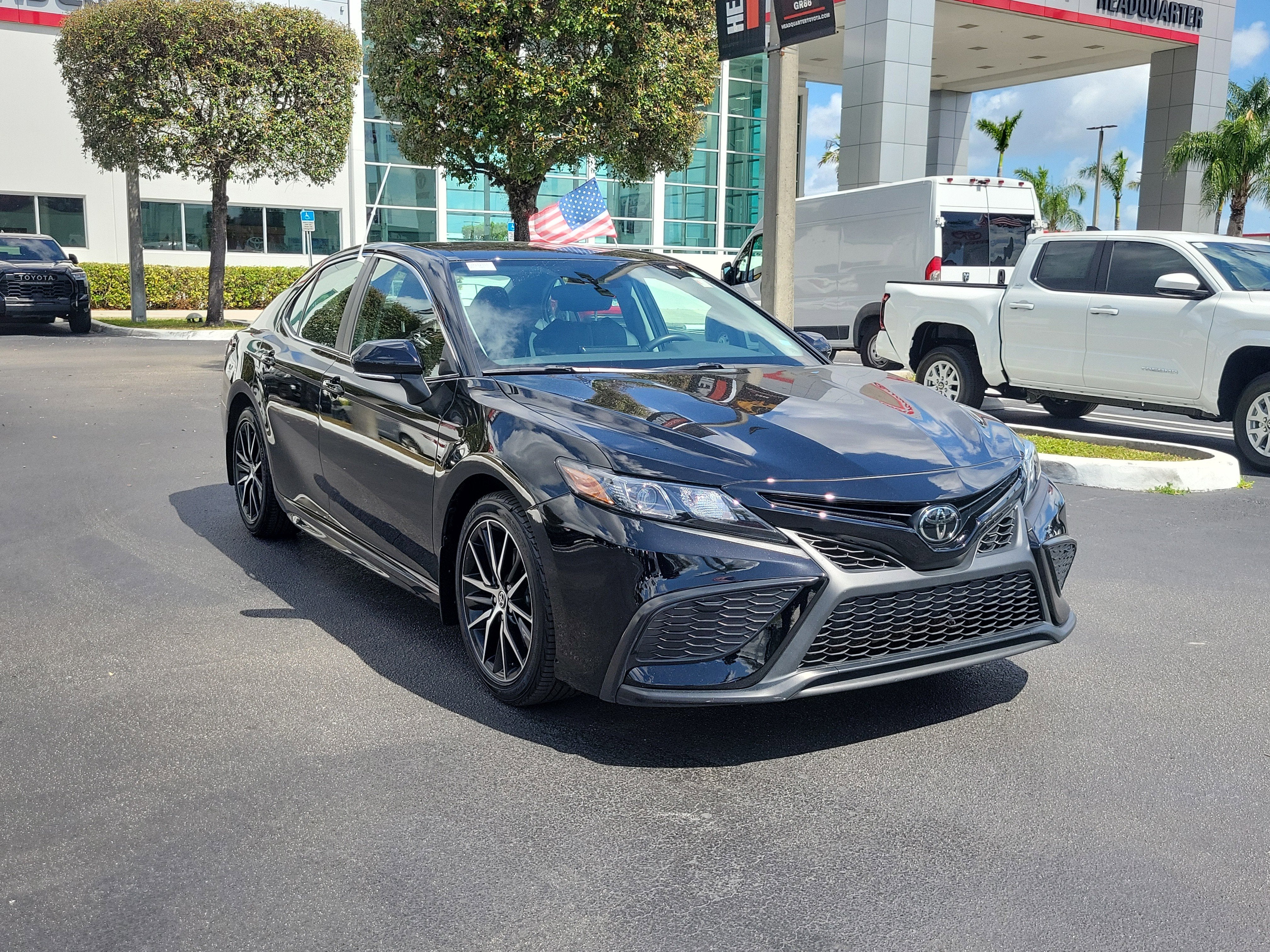 2023 Toyota Camry SE