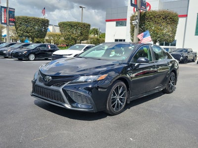2023 Toyota Camry SE