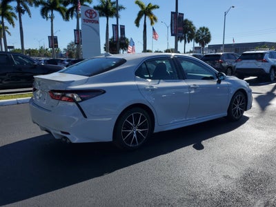 2023 Toyota Camry SE