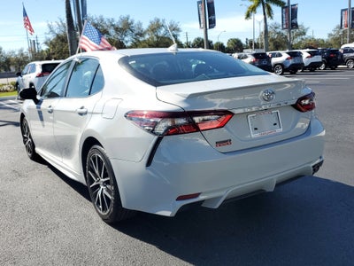 2023 Toyota Camry SE