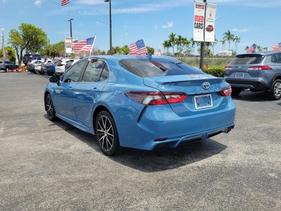 2024 Toyota Camry SE