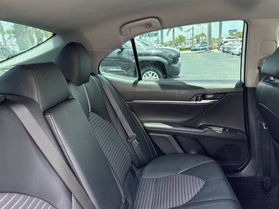 2022 Toyota Camry SE