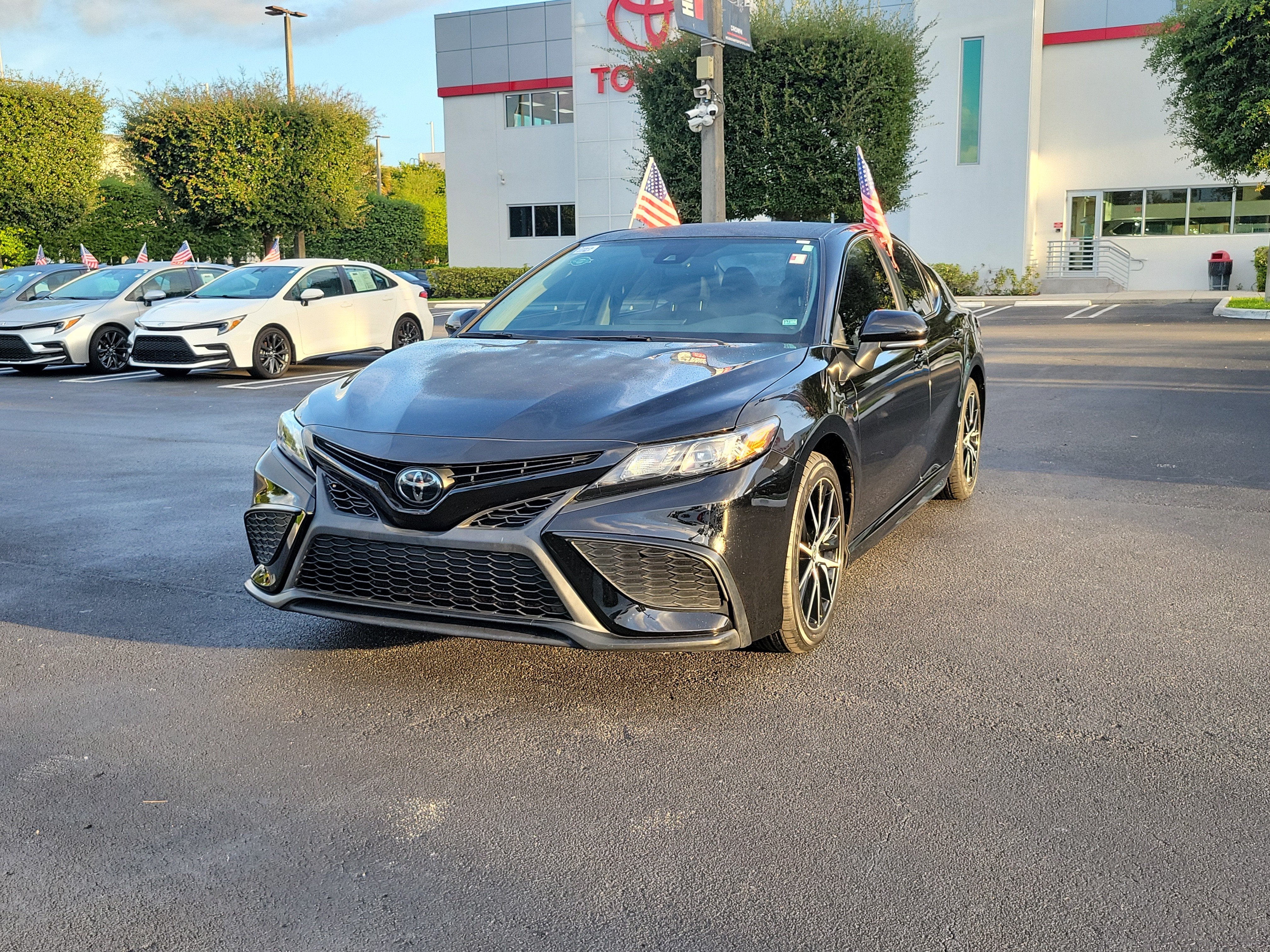 2023 Toyota Camry SE