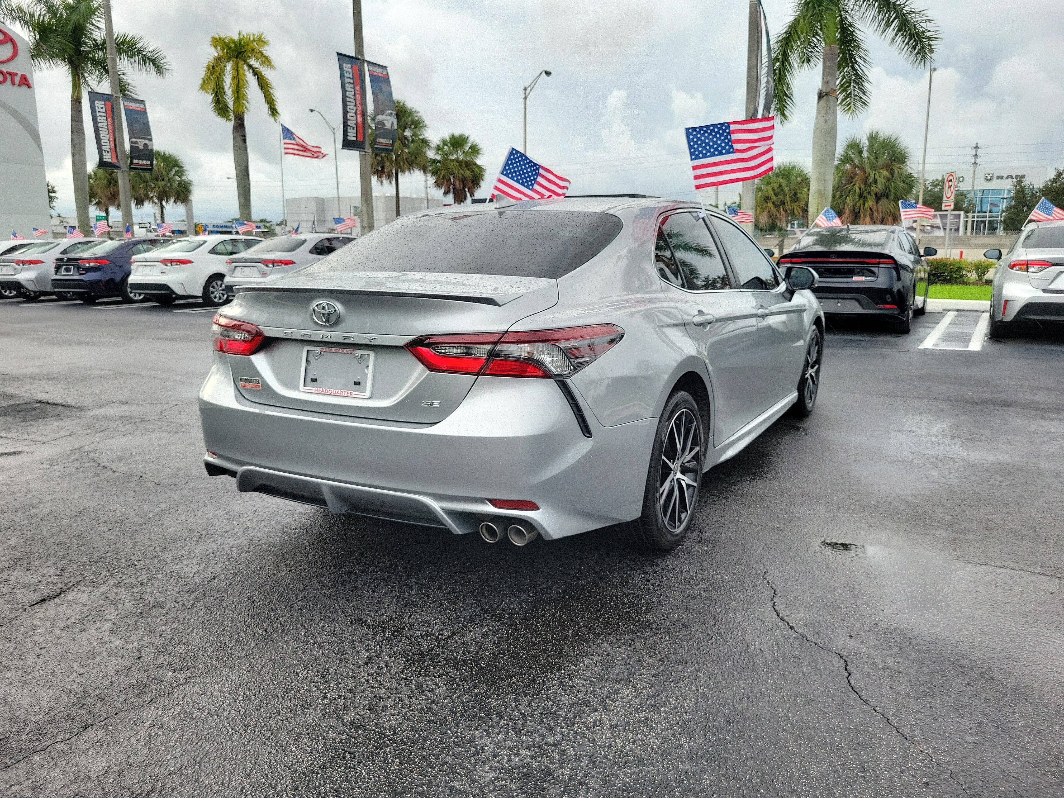 2022 Toyota Camry SE
