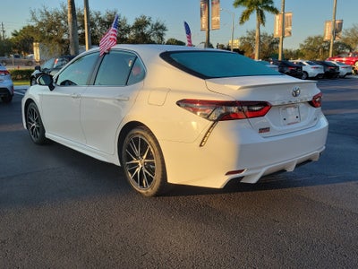 2023 Toyota Camry SE
