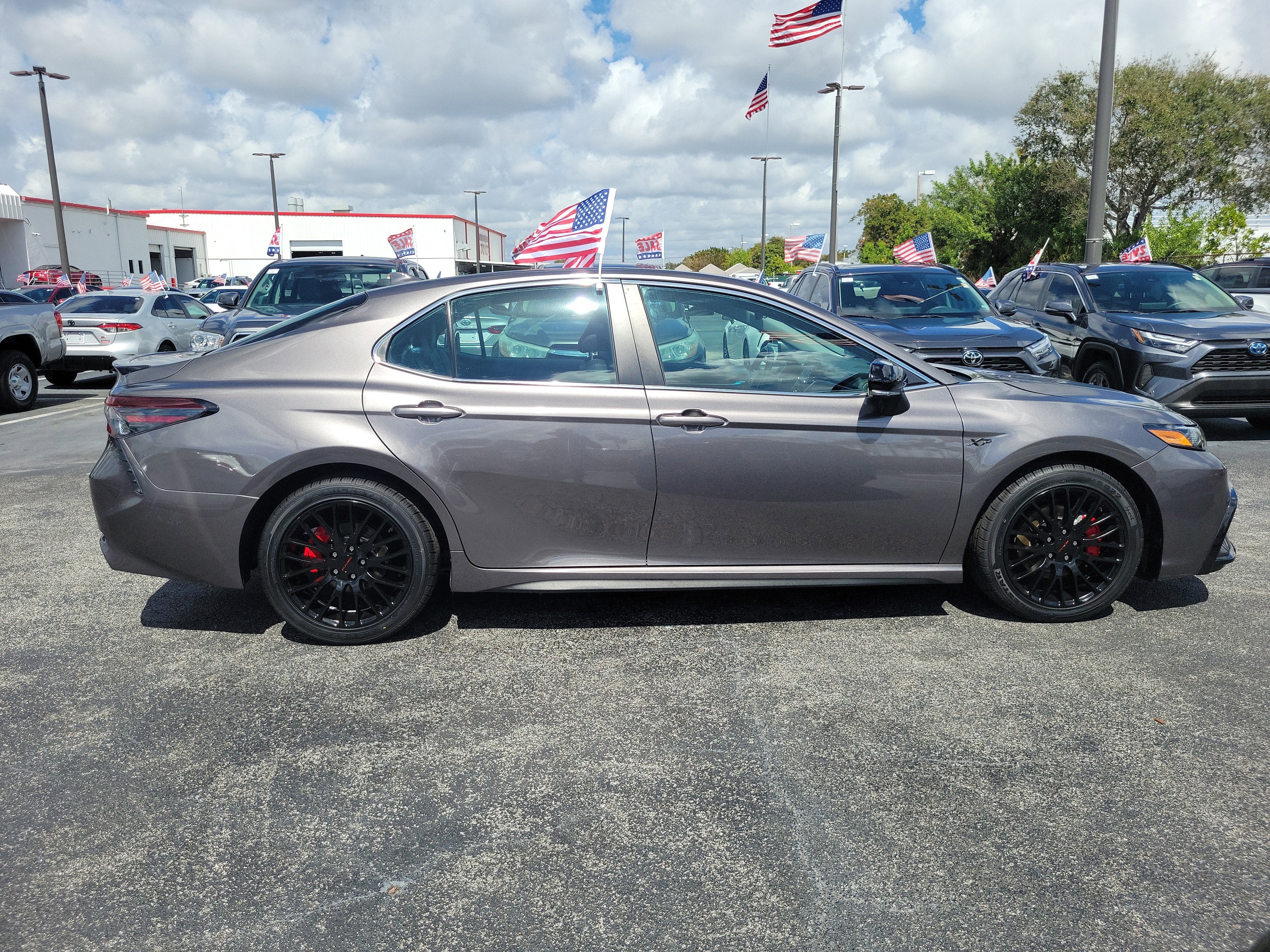 2023 Toyota Camry SE