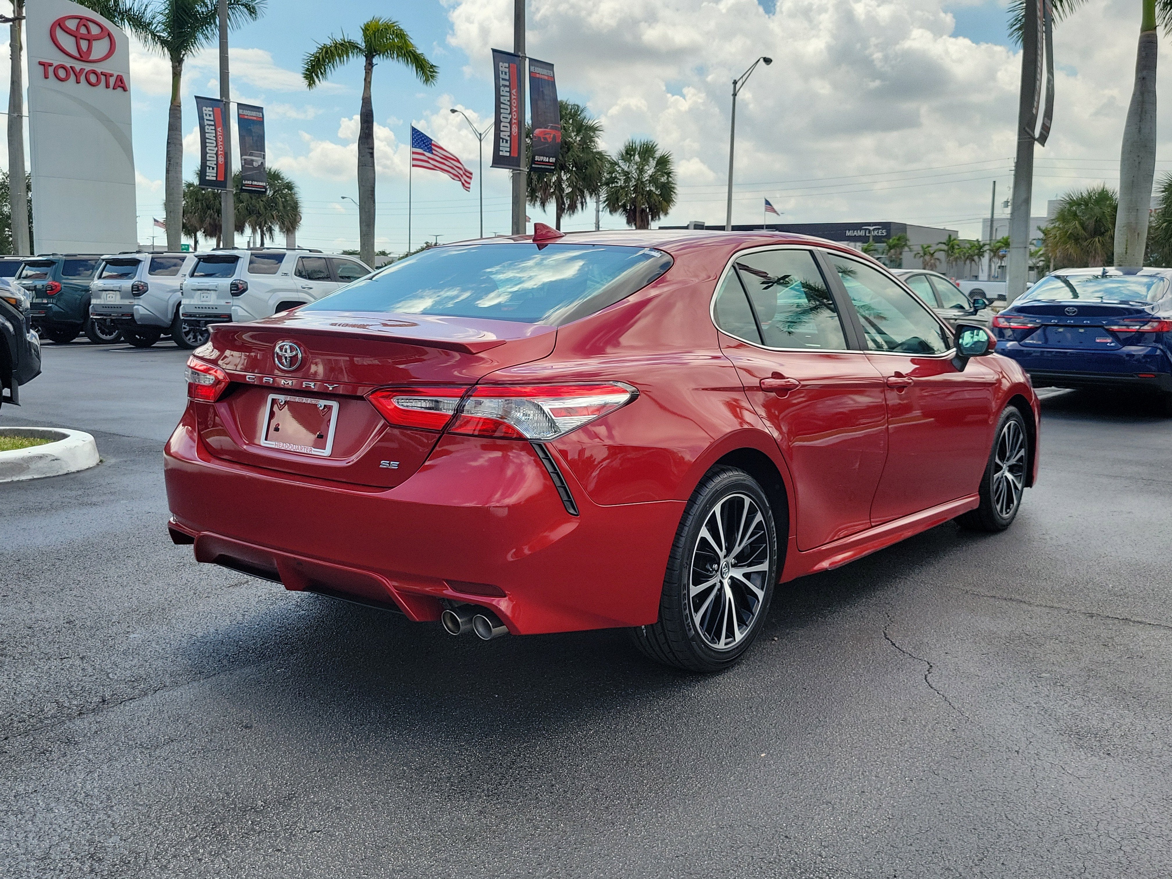 2020 Toyota Camry SE