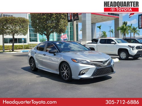 2020 Toyota Camry SE
