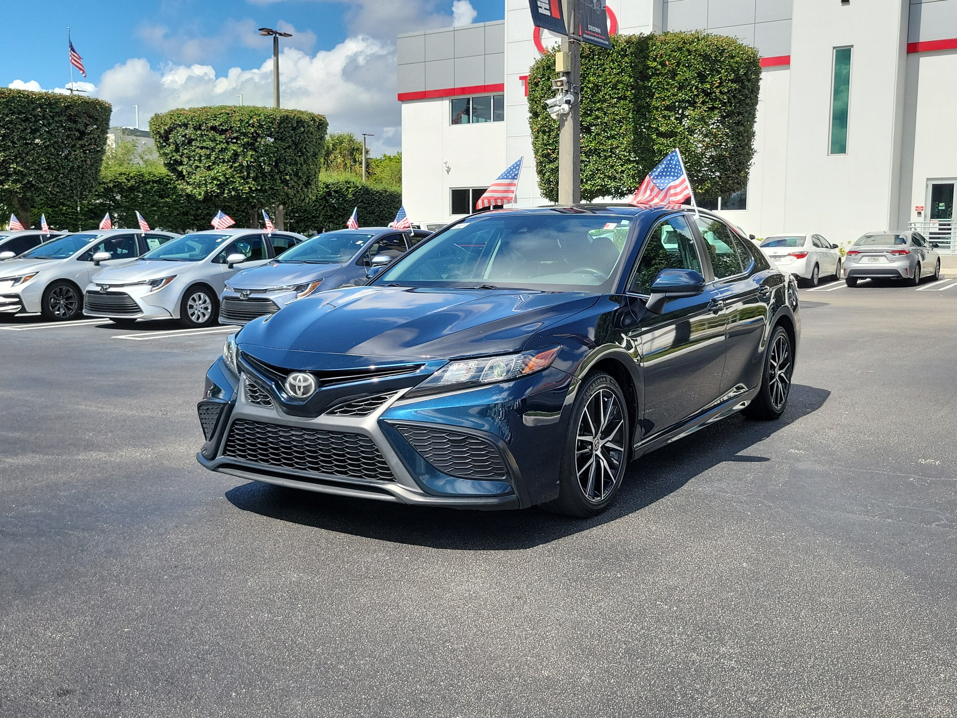 2021 Toyota Camry SE