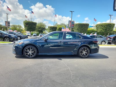 2021 Toyota Camry SE