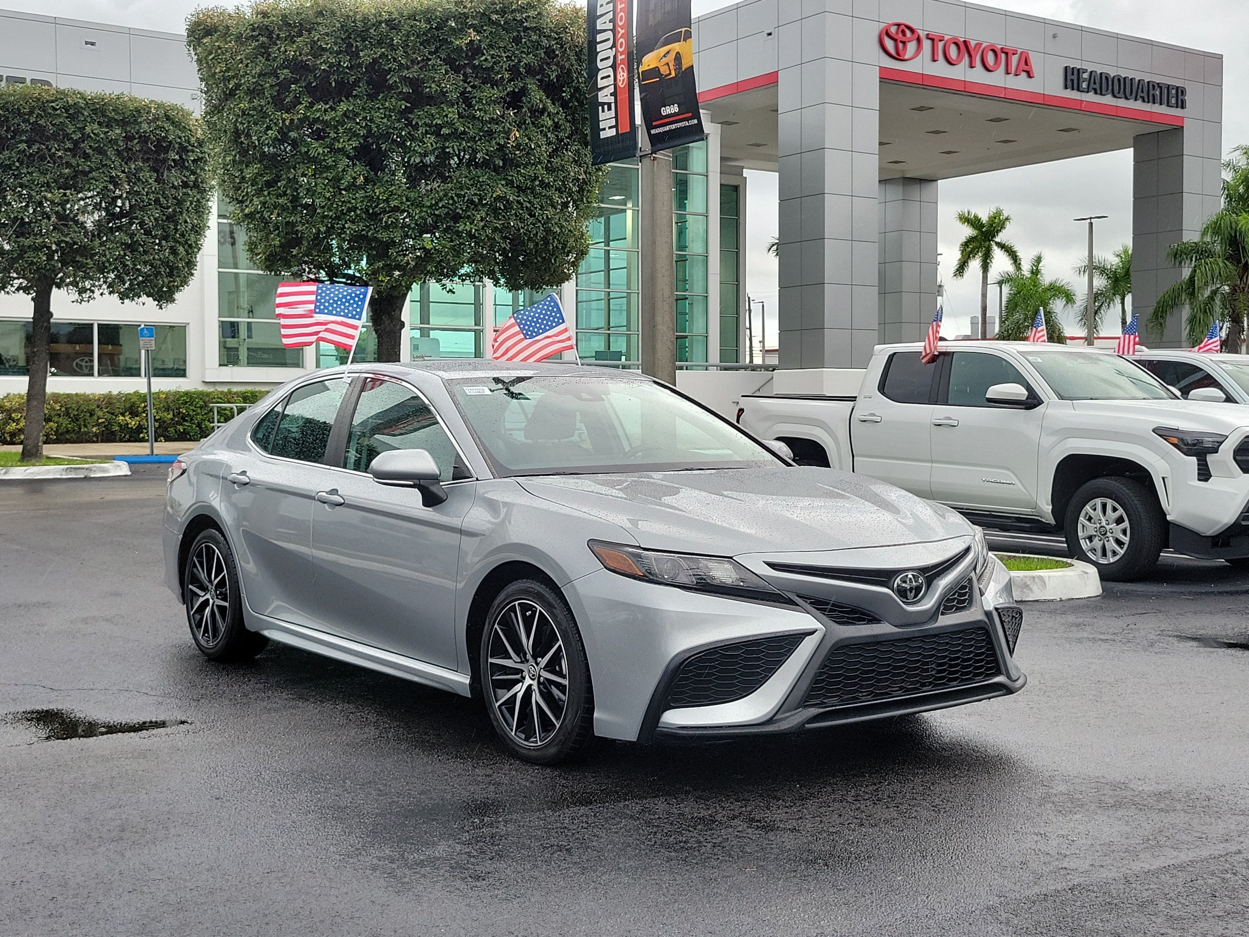 2024 Toyota Camry SE