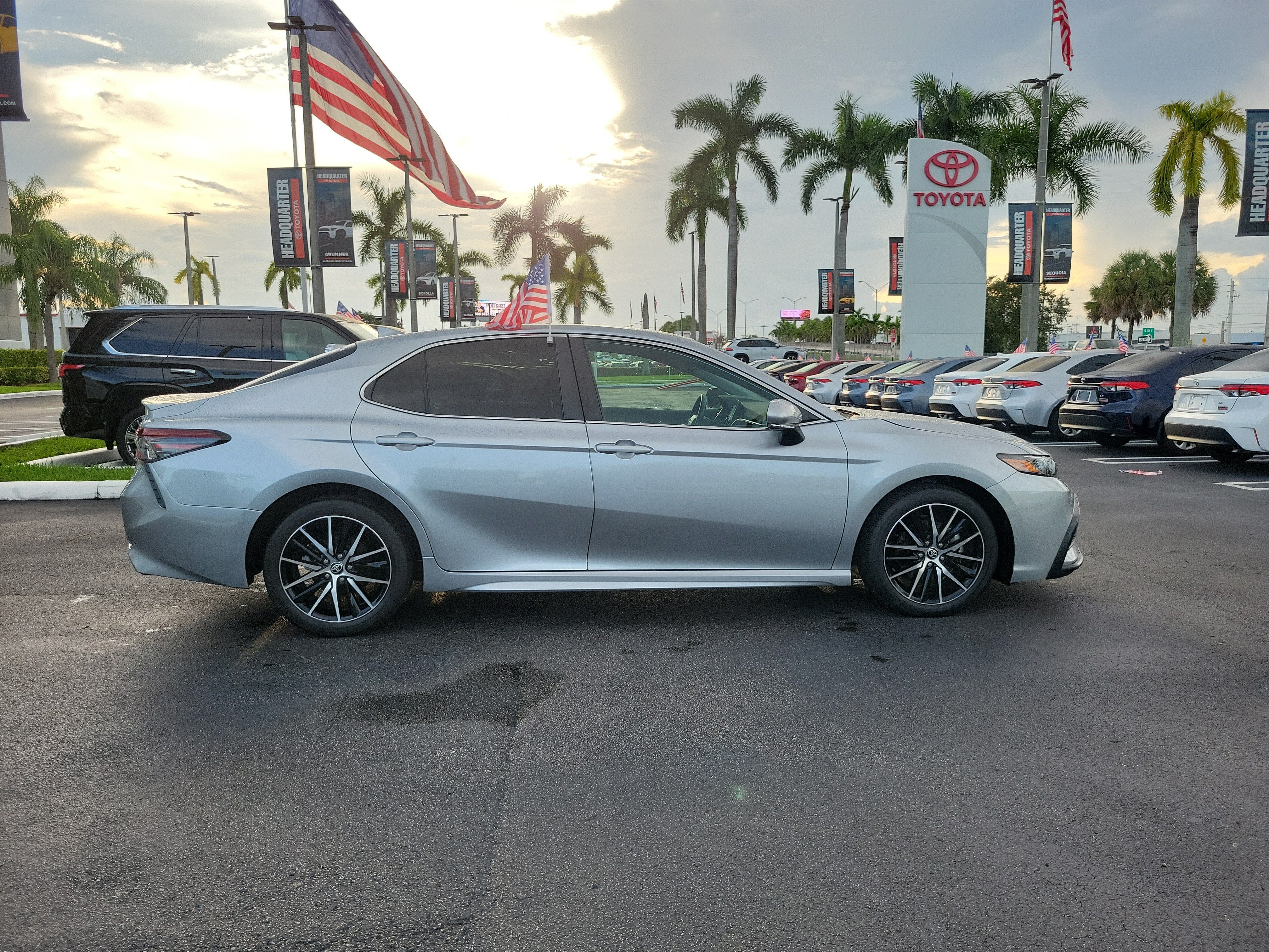 2024 Toyota Camry SE
