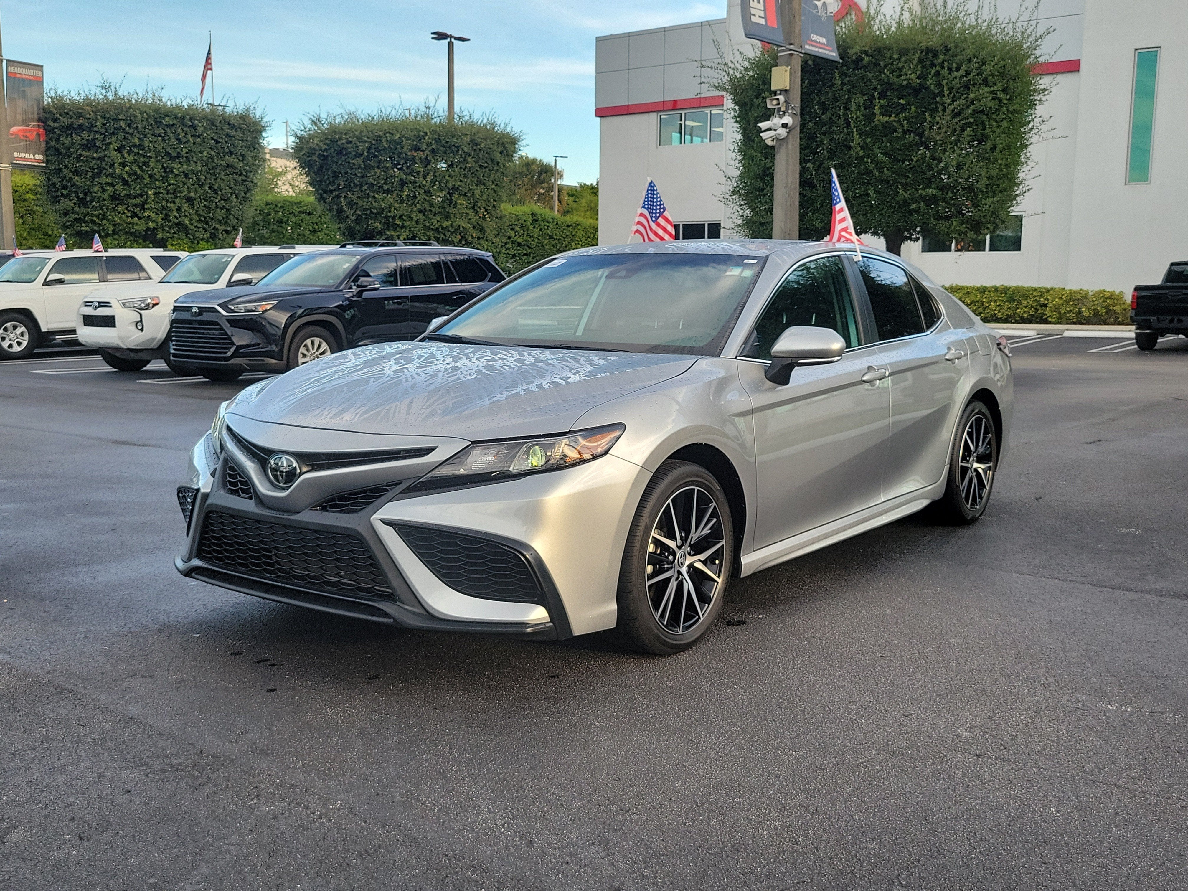 2024 Toyota Camry SE