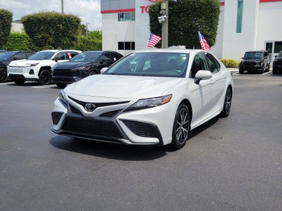 2023 Toyota Camry SE