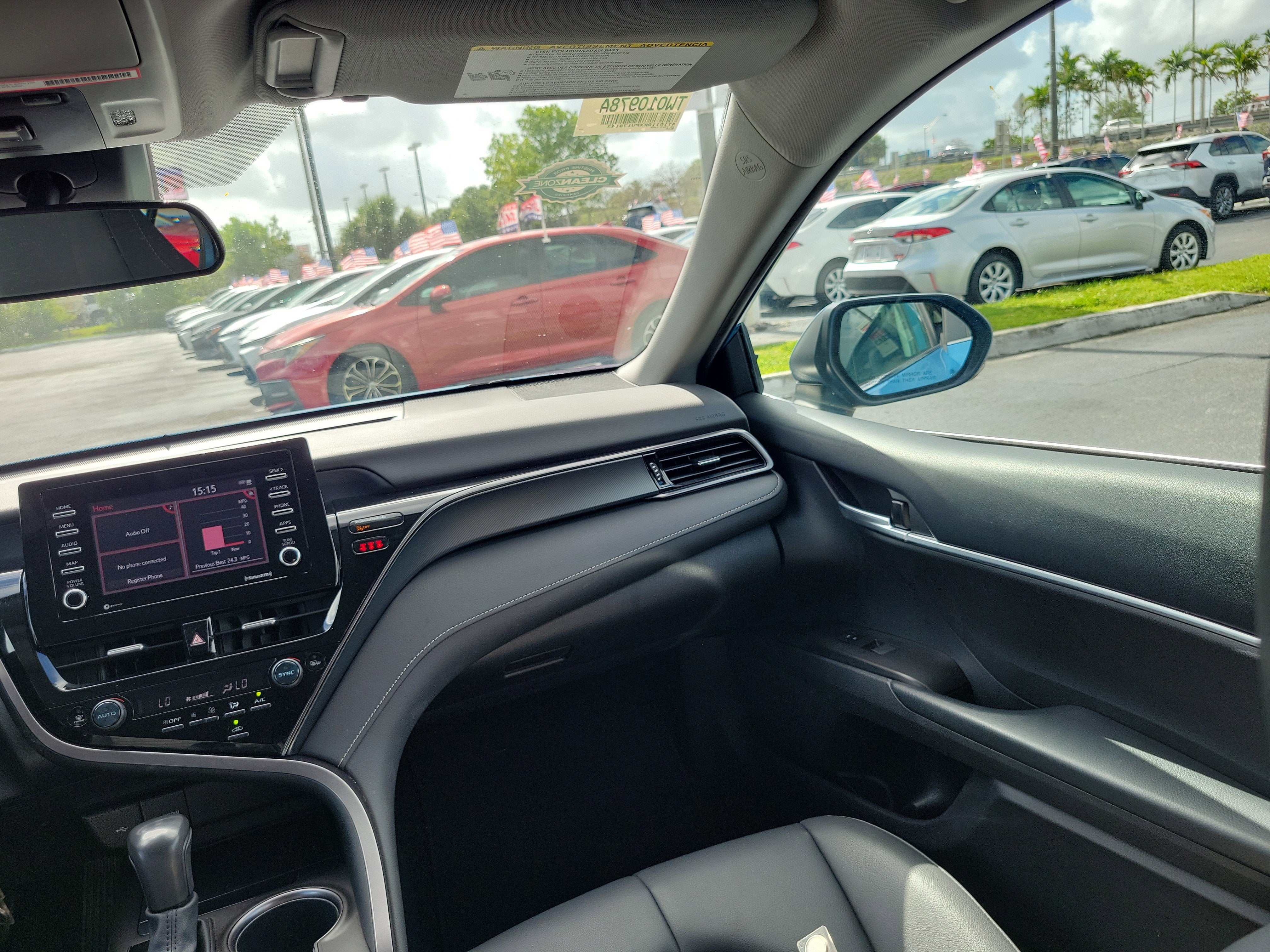 2023 Toyota Camry SE