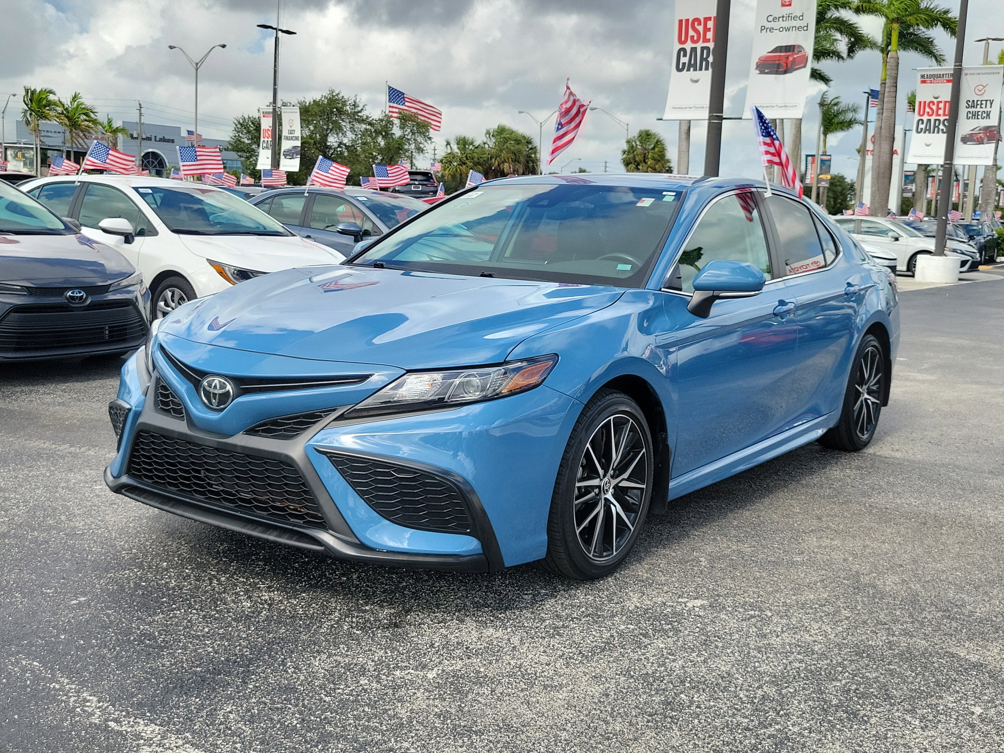 2023 Toyota Camry SE