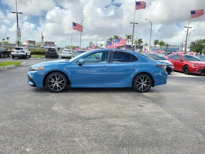 2023 Toyota Camry SE