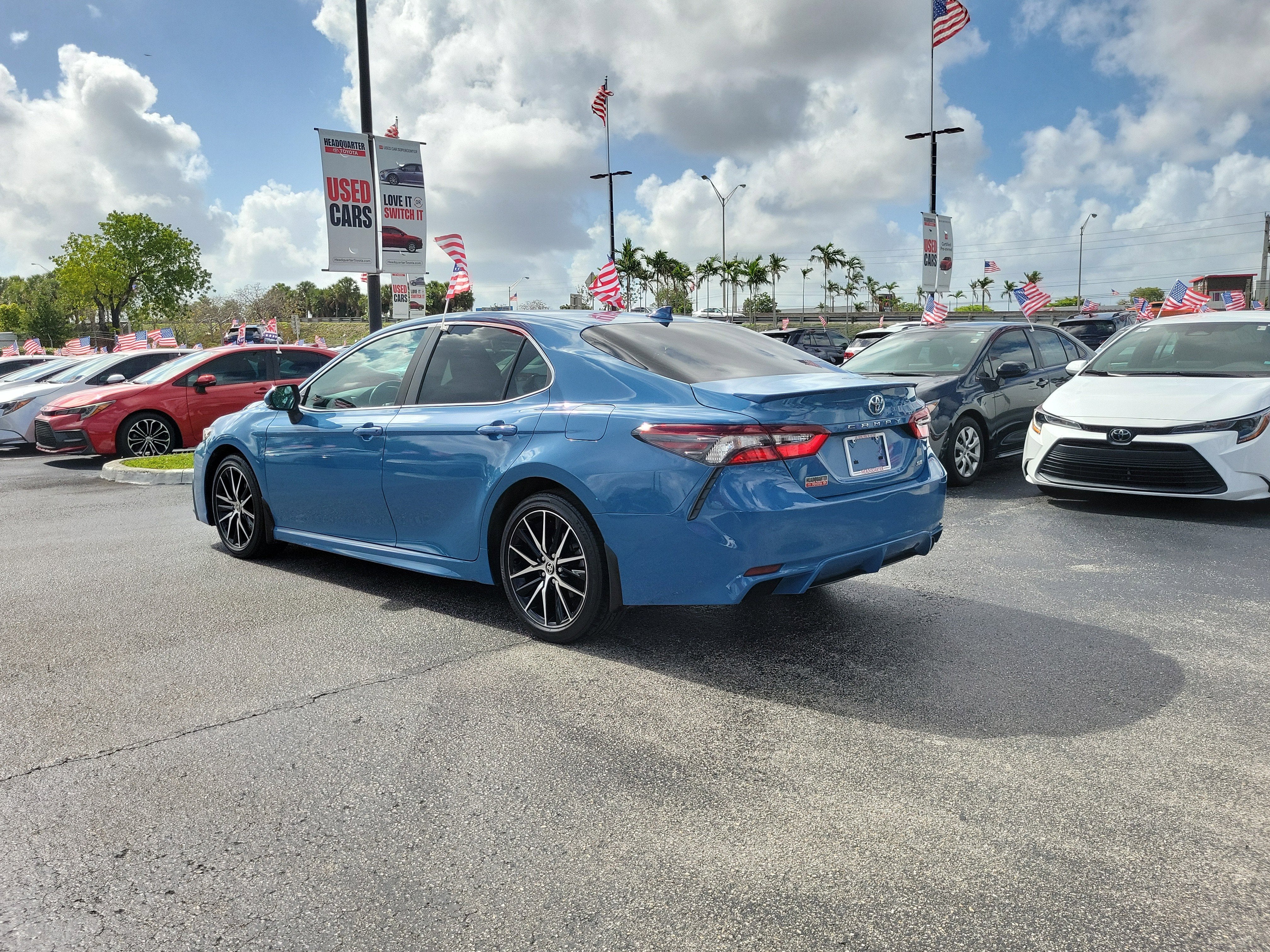2023 Toyota Camry SE