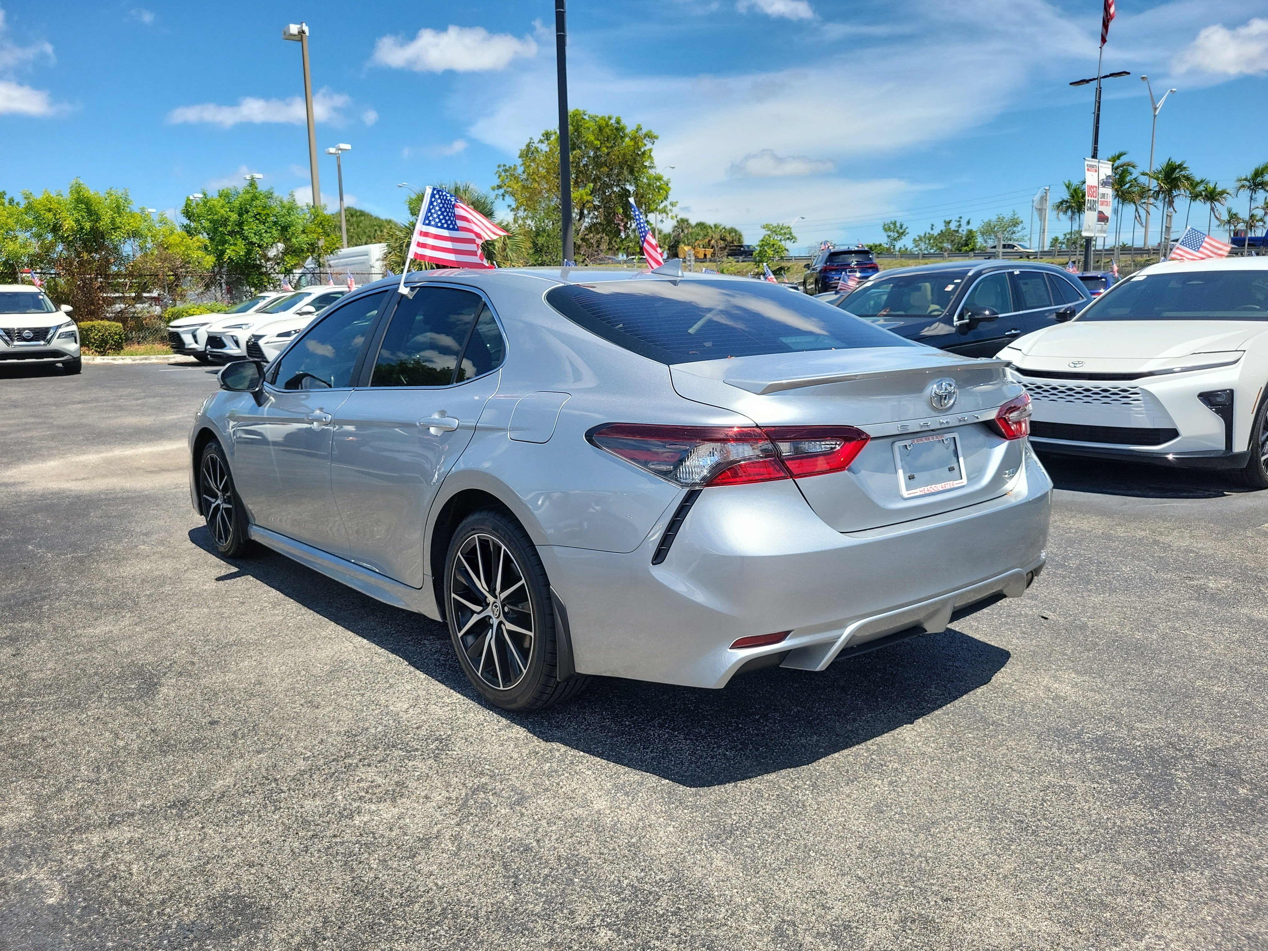 2023 Toyota Camry SE