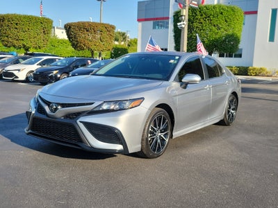 2024 Toyota Camry SE