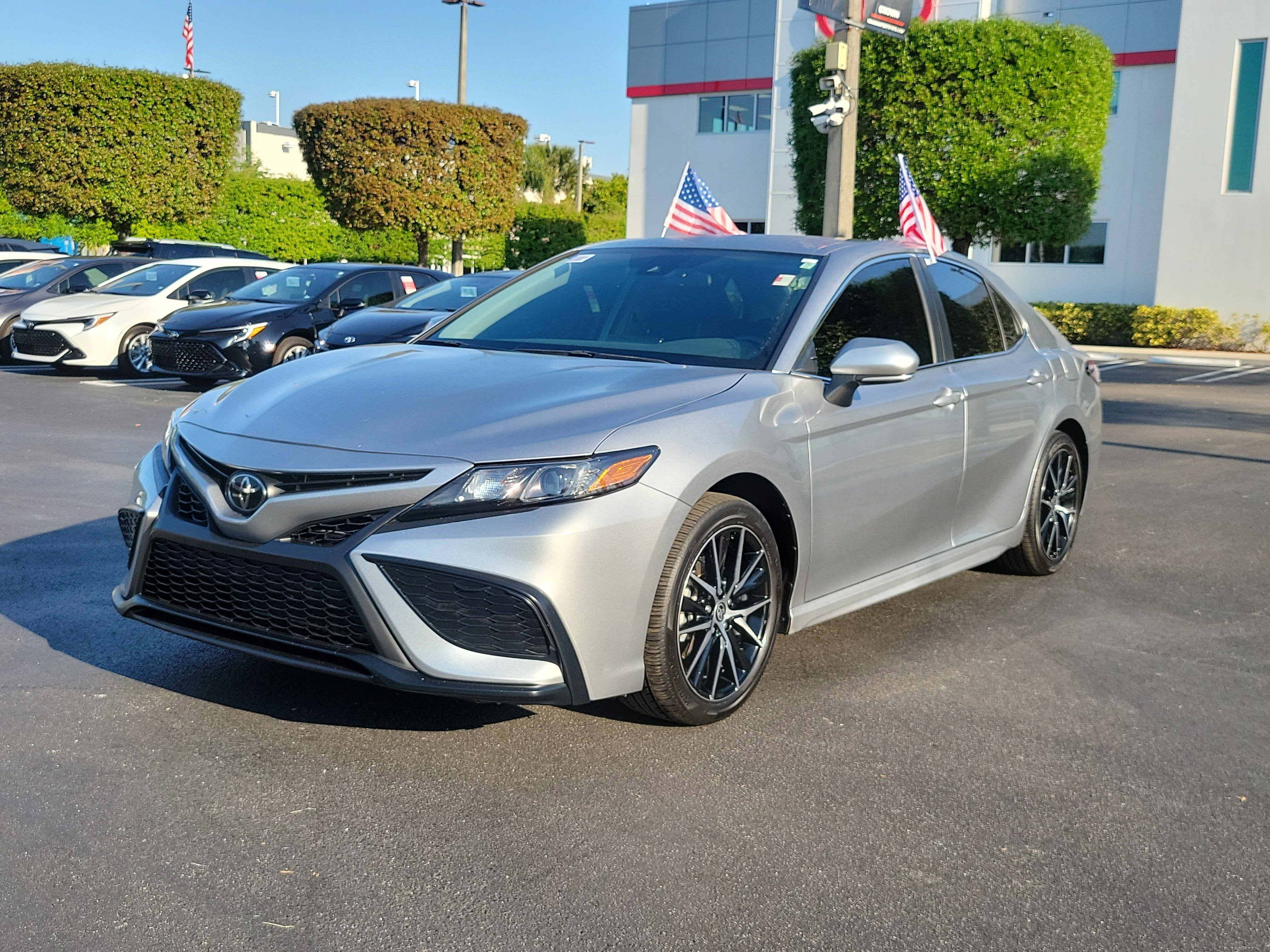 2024 Toyota Camry SE