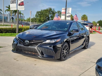 2024 Toyota Camry SE