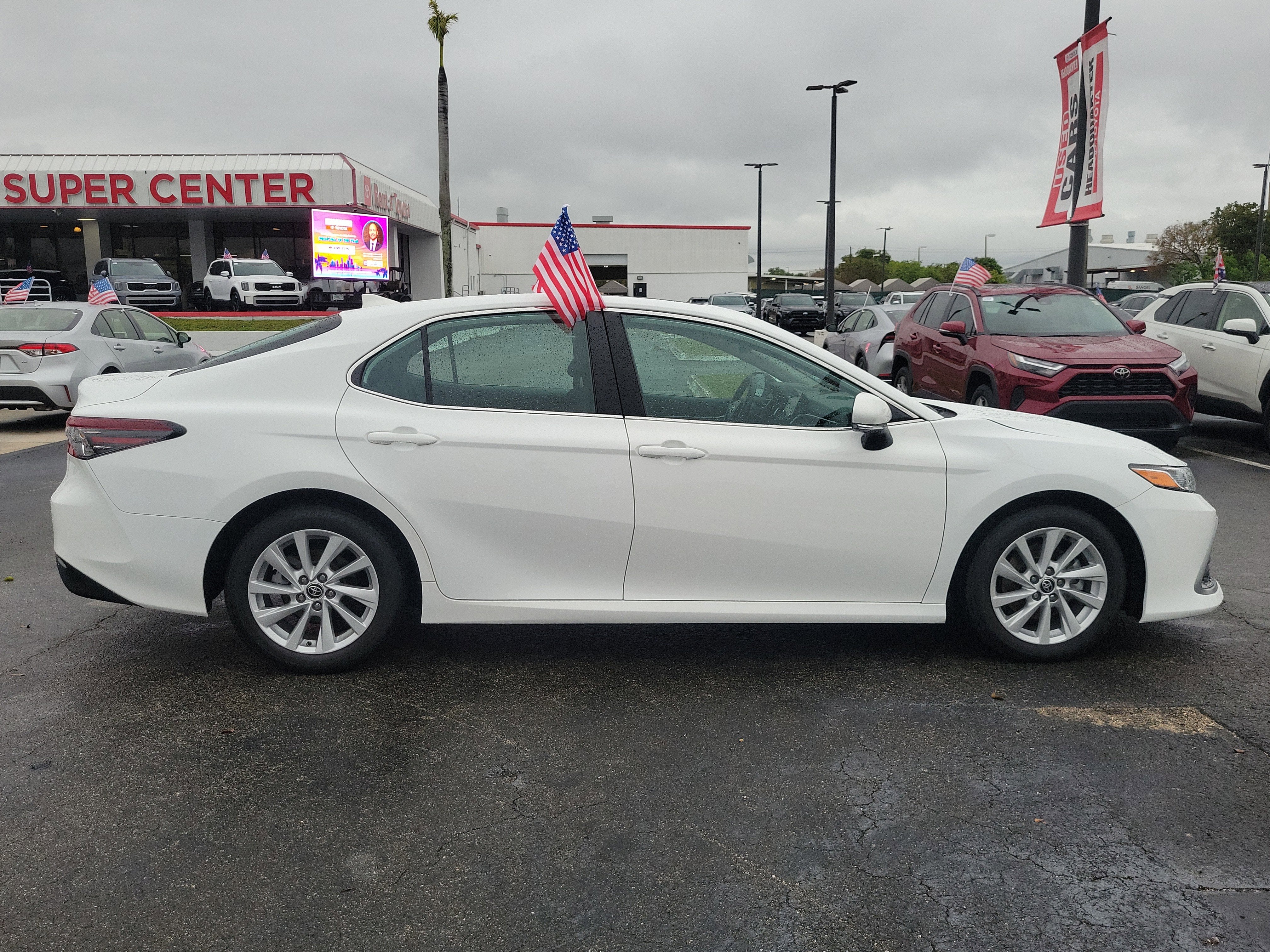 2024 Toyota Camry LE