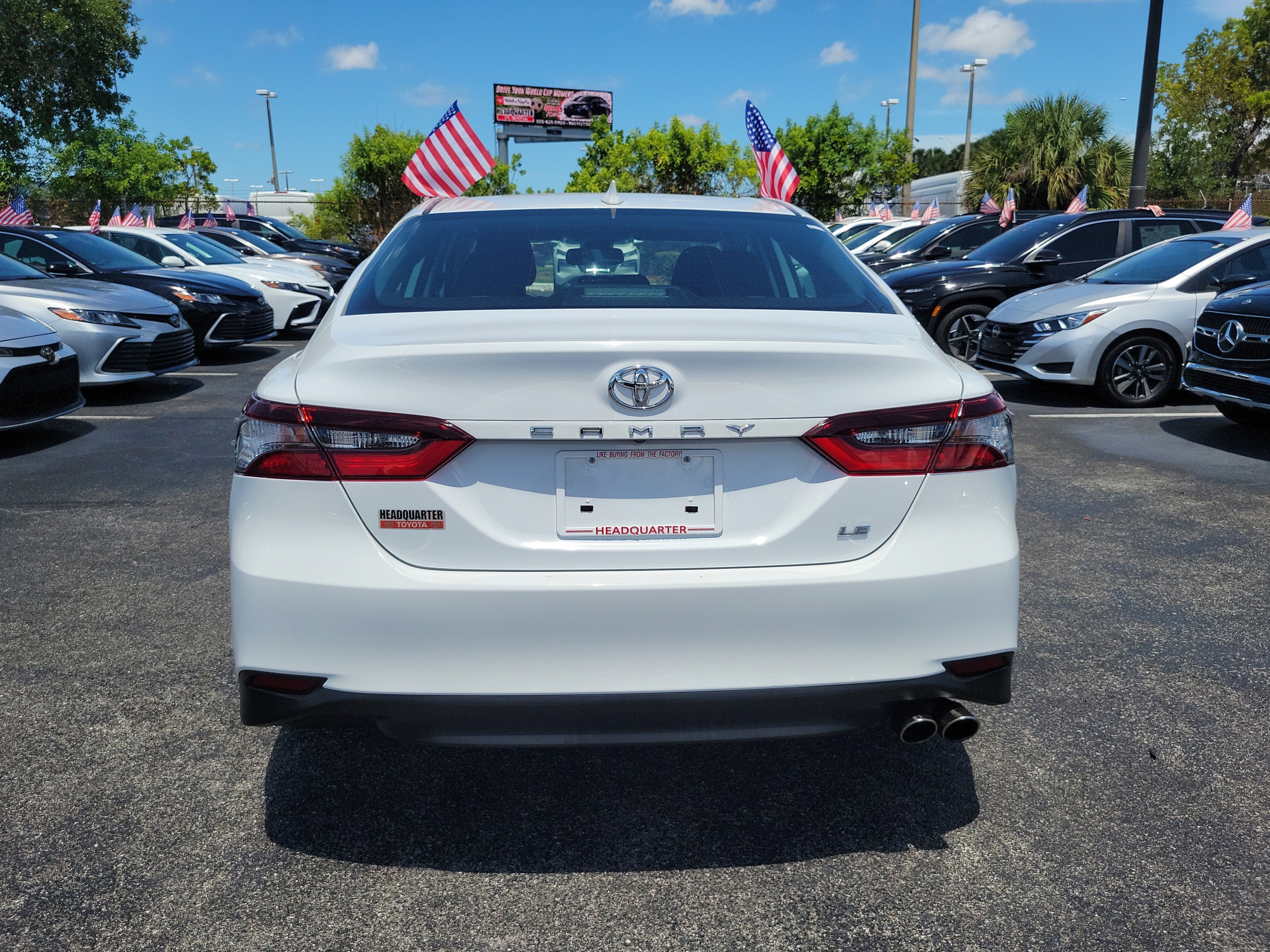 2022 Toyota Camry LE