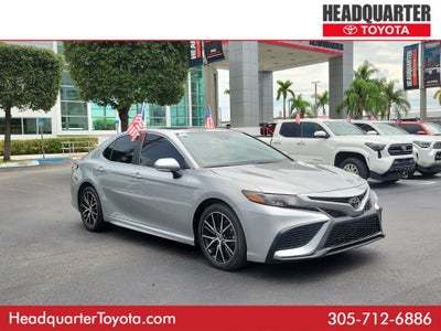 2024 Toyota Camry SE